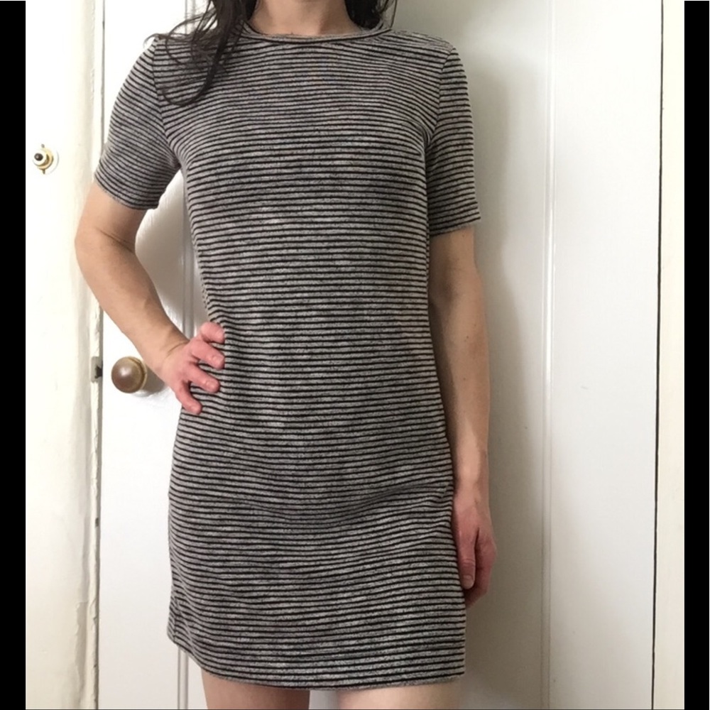 H&M Divided Black Striped Dress